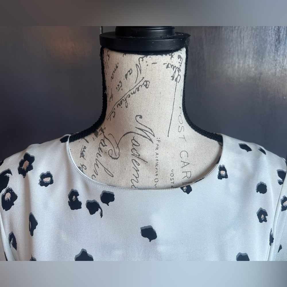 EUC. Size 6. Sea New York. Silk Cream, Black, and Tan Leopard-Print Midi Dress - Picture 7 of 16